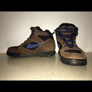 Vintage Nike 90’s Hiking Boots